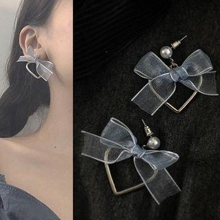 Ribbon Heart Drop Earring
