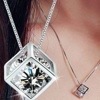 Alloy Caged Rhinestone Pendant Necklace