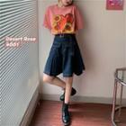 Elbow-sleeve Printed T-shirt / Mini A-line Denim Skirt