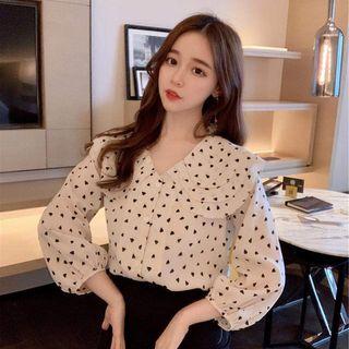 Long-sleeve Peter Pan Collar Heart Print Blouse