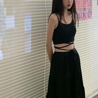 Set: Short-sleeve Cropped T-shirt + Lace Up Cropped Camisole Top