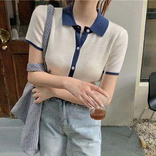 Short-sleeve Contrast Knit Cropped Top