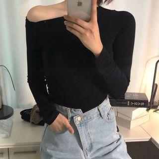 Long-sleeve Skew Neck T-shirt