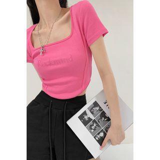 Embroidered Square-neck Crop T-shirt In 6 Colors