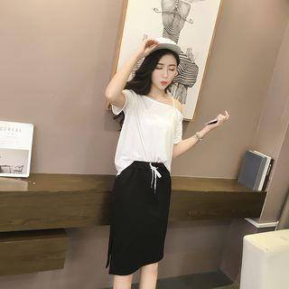 Set : Off-shoulder Stripe Top + Skirt