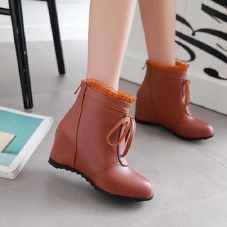 Hidden-wedge Ankle Snow Boots