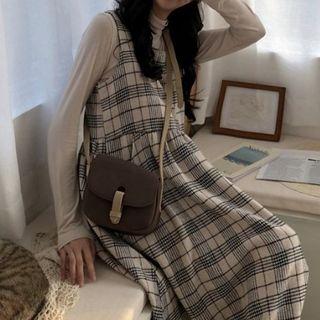 Long-sleeve T-shirt / Sleeveless Plaid Midi Dress