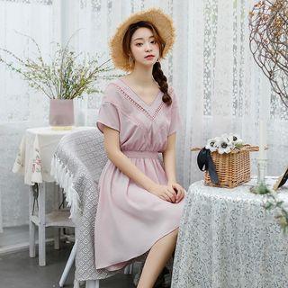 Plain Lace Trim Short Sleeve Dress