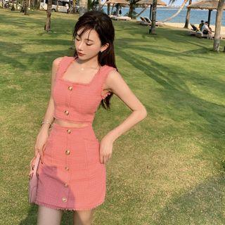 Sleeveless Fray Hem Crop Top / Mini A-line Skirt