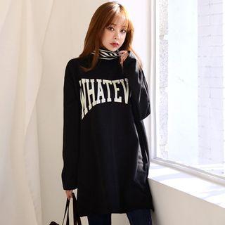 Stripe Turtle-neck Lettering Pullover