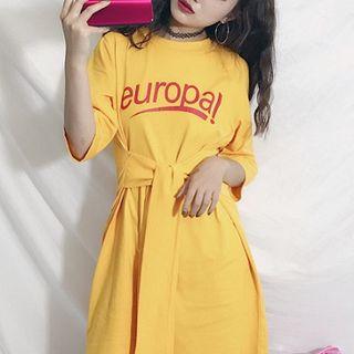 Elbow-sleeve Lettering Tie-waist T-shirt Dress