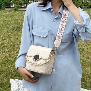Floral Print Strap Quilted Crossbody Bag