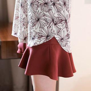 V-neck Puff Short-sleeve Pattern Top