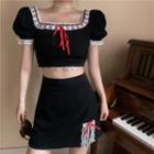 Short-sleeve Lace Trim Crop Top / Fitted Mini Skirt