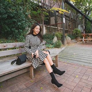 Ruffle-hem Houndstooth Sheath Coatdress
