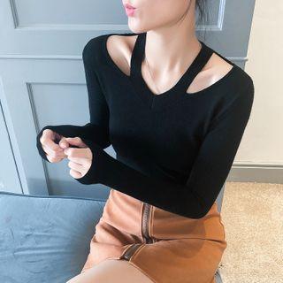 Long-sleeve Halter-neck Knit Top
