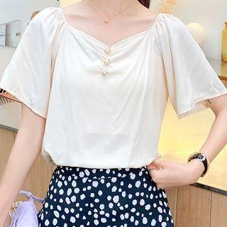 Short-sleeve Faux Pearl Chiffon Blouse