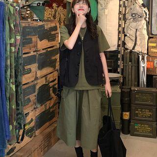 Vest / Short-sleeve T-shirt / Midi Skirt