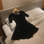 Swing Velvet Black Minidress Black - One Size
