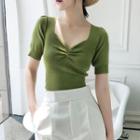 V-neck Ruched Short Sleeve Top