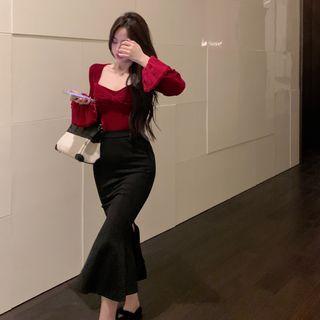 Bell-sleeve Top / Ruffle Hem Midi Pencil Skirt