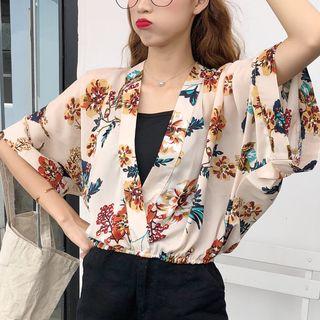 Set: Printed Short-sleeve Chiffon Blouse + Camisole Top