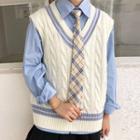 Plain Shirt With Tie / Knit Vest