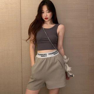 Plain Tank Top / Lettering Waistband Shorts