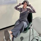 Printed Crop T-shirt / Asymmetrical Sleeveless Jumpsuit
