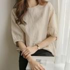 Balloon-sleeve Slit-side T-shirt