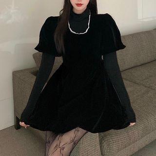 Long-sleeve Turtleneck Top / Puff-sleeve Dress