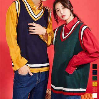 Couple Contrast-trim Sleeveless Sweater