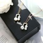 Faux-pearl Note Necklace