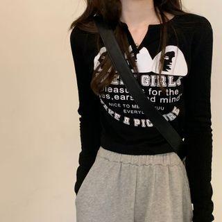 Long-sleeve Notch Neck Lettering T-shirt