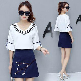 Set : V-neck Elbow-sleeve Top + Mini Skirt