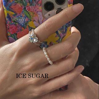 Rhinestone / Faux Pearl Ring