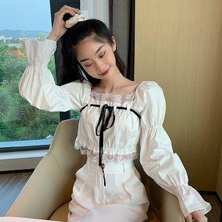Square-neck Lace-trim Long-sleeve Blouse White - One Size