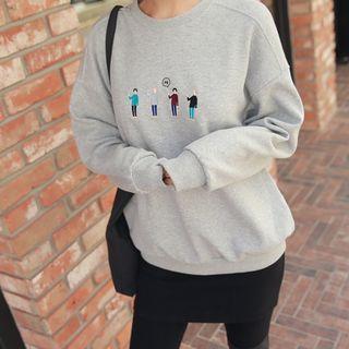 Drop-shoulder Embroidered Sweatshirt