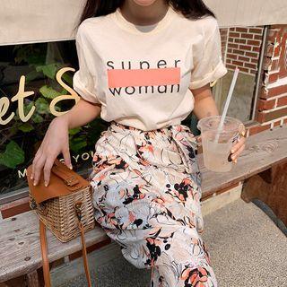 Lettering Short-sleeve Top / Floral Midi Skirt
