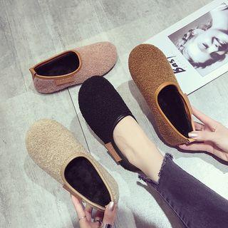 Round Fleece Flats