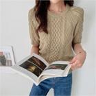 Short-sleeve Cable-knit Lightweight Sweater