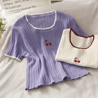 Contrasted Cherry-embroidered Crop Knit Top
