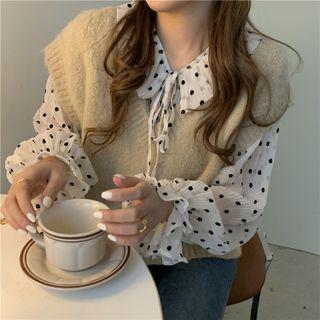 Bell-sleeve Dotted Blouse / V-neck Sweater Vest