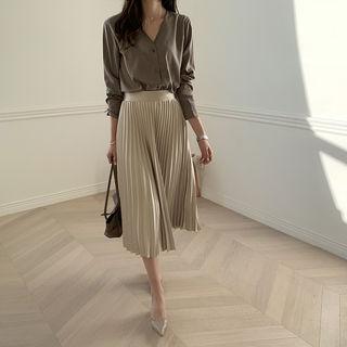 Long Accordion-pleat Skirt Beige - One Size