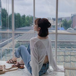 Slit-back Lettuce-edge Knit Top