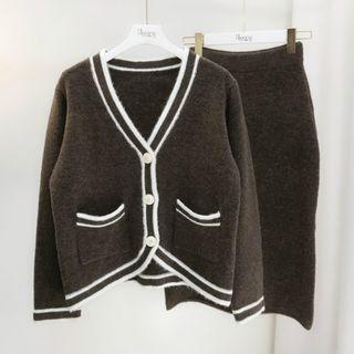 Set : Contrast Trim Cardigan + Plain Knit Skirt