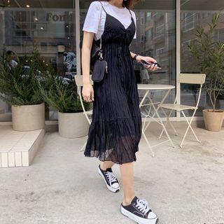 Set: Crinkled Midi Pinafore Dress + T-shirt