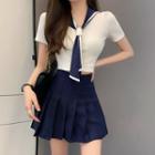 Short-sleeve T-shirt / Pleated A-line Skirt / Sailor Collar Shawl / Set