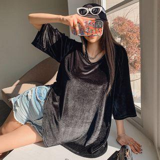 U-neck Slit-side Velvet T-shirt