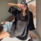 U-neck Slit-side Velvet T-shirt